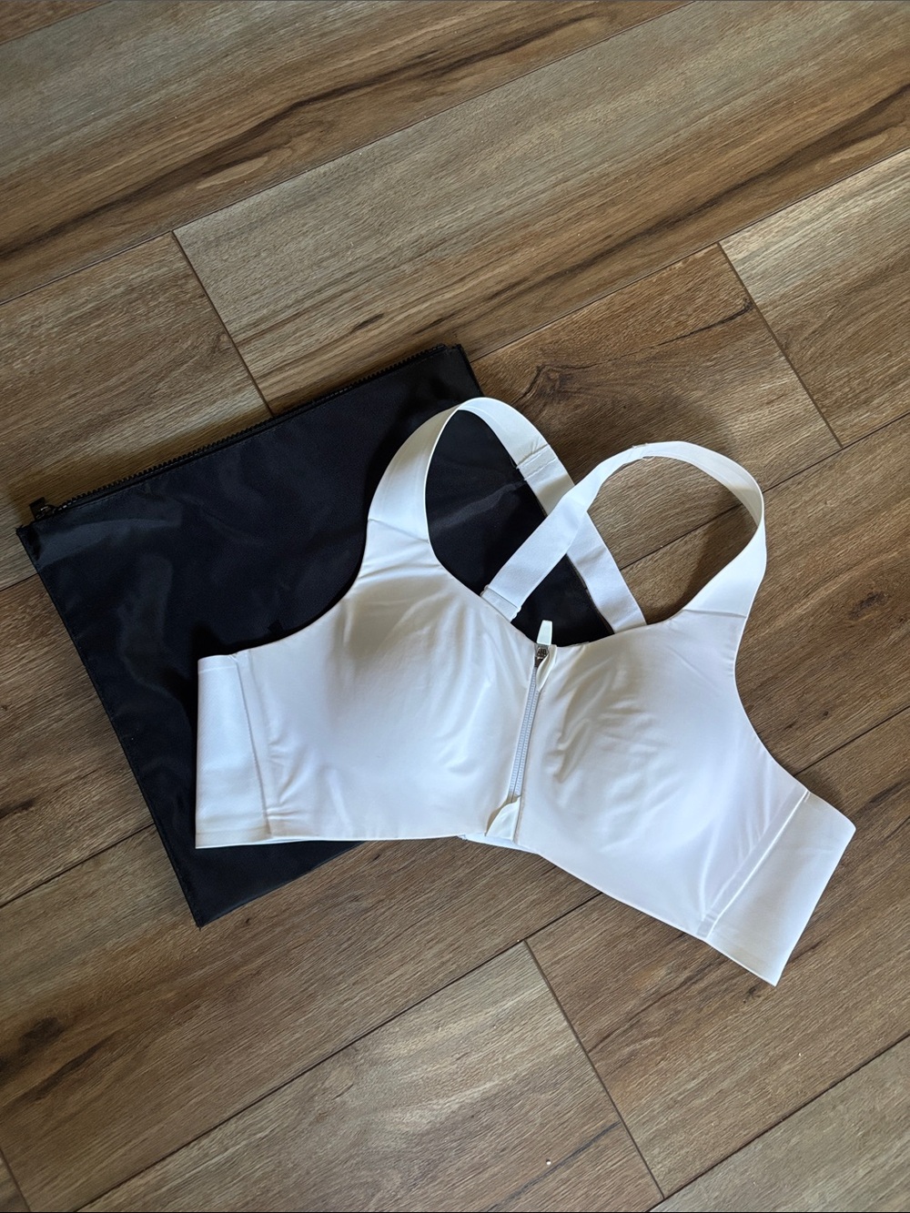 Knix Catalyst sports bra, size 3
